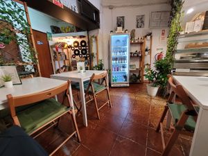 Innenansicht at Veganeats Caffe in Lisbon