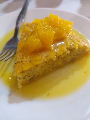 Orange cake at Veganeats Caffe in Lisbon