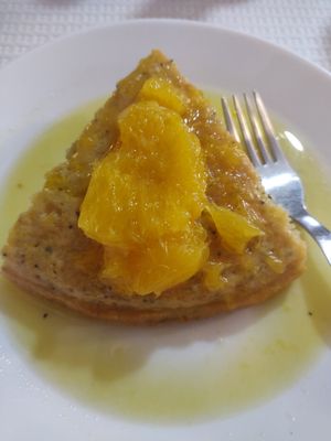 Orange cake at Veganeats Caffe in Lisbon