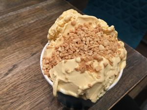 peanut butter mango at N'Ice Cream Factory in Warsaw