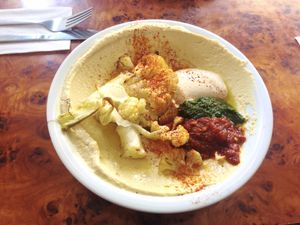cauliflower and hummus at Yafo in Berlin