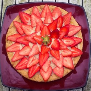 vegan cake at Natureat in East London