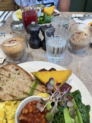 😋  at Farmacy in West London