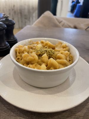 Vegan Mac n cheesee  at Farmacy in West London