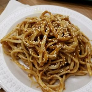 Sesame Noodles at Sun Tong Luck Asian Cuisine in Columbus