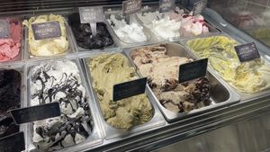 Vegan options are marked at Gelato Marco in Trieste