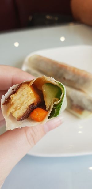Peking Wraps at Loving Hut in Fairfield