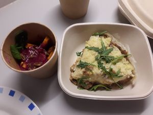 Shepherd's pie with side salad at Funky Jungle in Mechelen