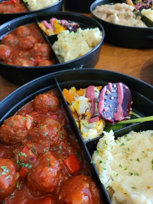 Balletjes in tomatensaus at Funky Jungle in Mechelen