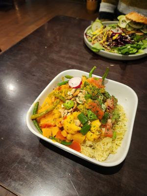 Dag special (cauliflower massala) at Funky Jungle in Mechelen