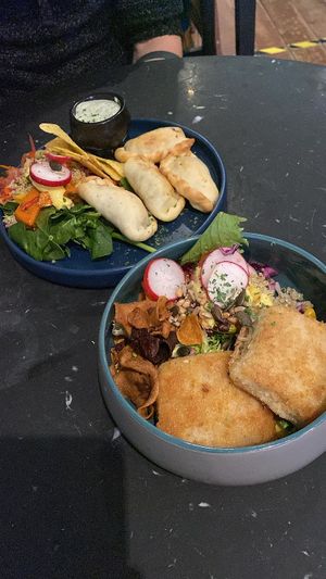 Vegan kaaskroketjes & empanada's at Funky Jungle in Mechelen