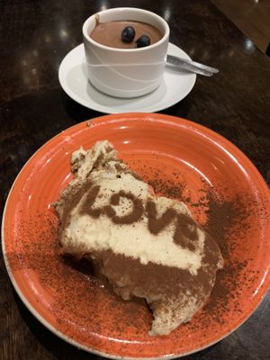 Chocolate mousse & Tiramisu 🌱  at Funky Jungle in Mechelen