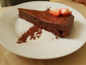 Veggie chocolate 🍰 at Clorofil-la in Mahon