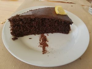 Vegan chocolate 🍰 at Clorofil-la in Mahon