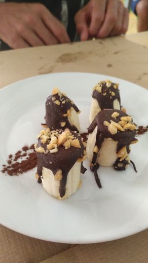 Plátano con chocolate at Clorofil-la in Mahon