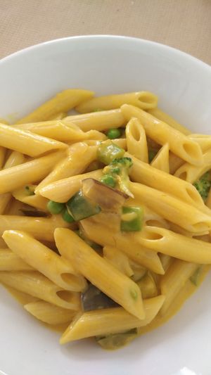 Pasta al curry at Clorofil-la in Mahon