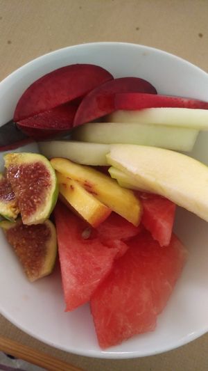 Ensalada de frutas at Clorofil-la in Mahon