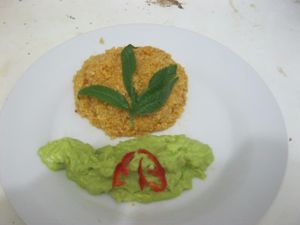 Quinua con crema picante de palta. at Pukasoncco arte y Restaurant in Paracas