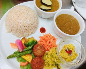 Vegan curry  at Karons in Tokyo