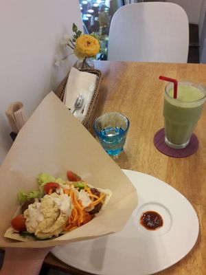 Falafel sandwich with matcha amazake smoothie at Karons in Tokyo