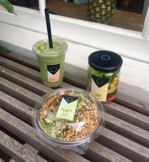 Best mexican burrito salad. They use organic products, raw and sugar free at The Cold Pressed Juicery - Herengracht in Amsterdam