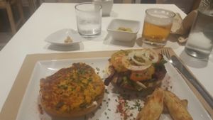 Delicious burger  at Nomit in Valencia