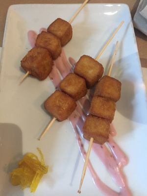 Bocaditos de queso at Nomit in Valencia