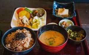 Lunch set at Aisunao in Naoshima