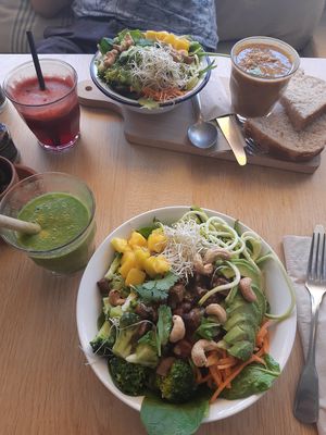 All vegan lunch at Oogst in Alkmaar