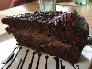 deliciosos postres  at La Huella Vegana in Rivas-vaciamadrid