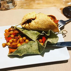 Fajitas! Guiso de garbanzos con boniato frito  at La Huella Vegana in Rivas-vaciamadrid