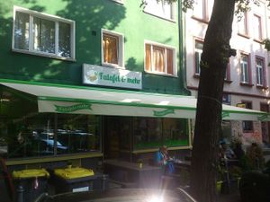 Falafel Storefront at Falafel & mehr in Frankfurt