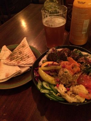 falafel bowl at Falla - Wawrzyniaka in Poznan