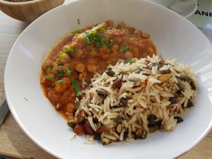 Chickpea masala and spiced rice at Vyro Raw & Vegan Bistro in Bucharest