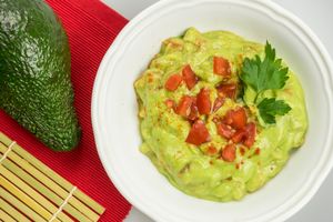 Guacamole at Vyro Raw & Vegan Bistro in Bucharest