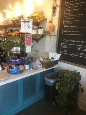 Menu and counter  at The Juice Parlor in North Hollywood