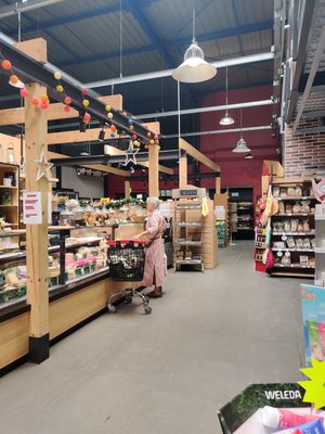  at Biomonde La Menthe Poivree in Gometz-le-chatel