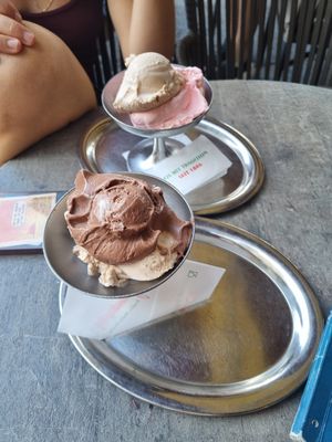  at Eissalon am Schwedenplatz in Vienna