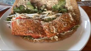 Tempeh Burger 220 Baht with missing ingredients at Organic Love in Koh Phangan