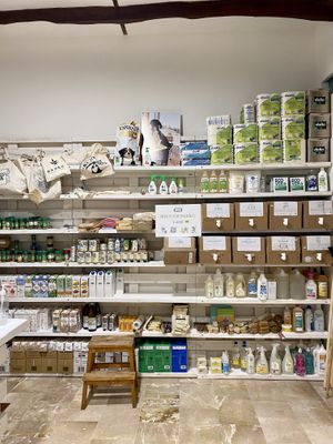 Limpieza at Eco-Viure in Mallorca