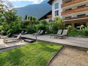 Deck at La Vimea - Vegan Hotel & Vegan Restaurant in Naturno