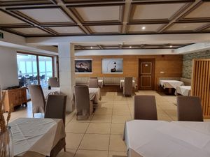 Dinner/breakfast room inside at La Vimea - Vegan Hotel & Vegan Restaurant in Naturno