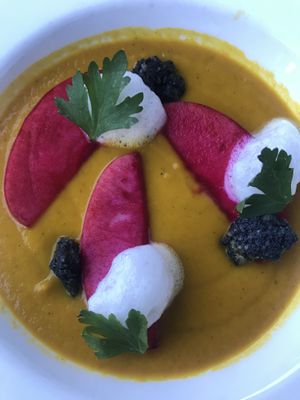 Suppe beim Abendmenü at La Vimea - Vegan Hotel & Vegan Restaurant in Naturno