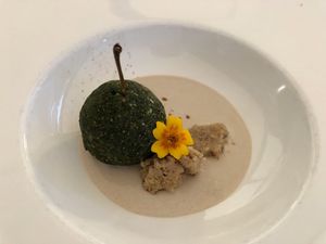 Apfelstrudel sehr kreativ at La Vimea - Vegan Hotel & Vegan Restaurant in Naturno