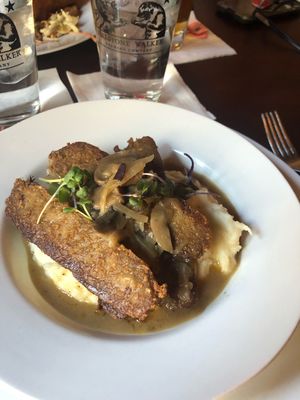 Vegan bangers and mash  at Alibi in Washington