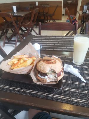 Frito fradinho at B-Vegan in Salvador