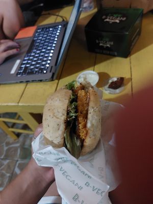  at B-Vegan in Salvador