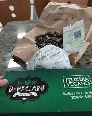  at B-Vegan in Salvador