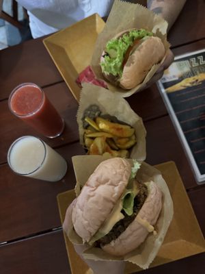   at B-Vegan in Salvador