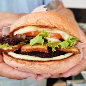  at B-Vegan in Salvador